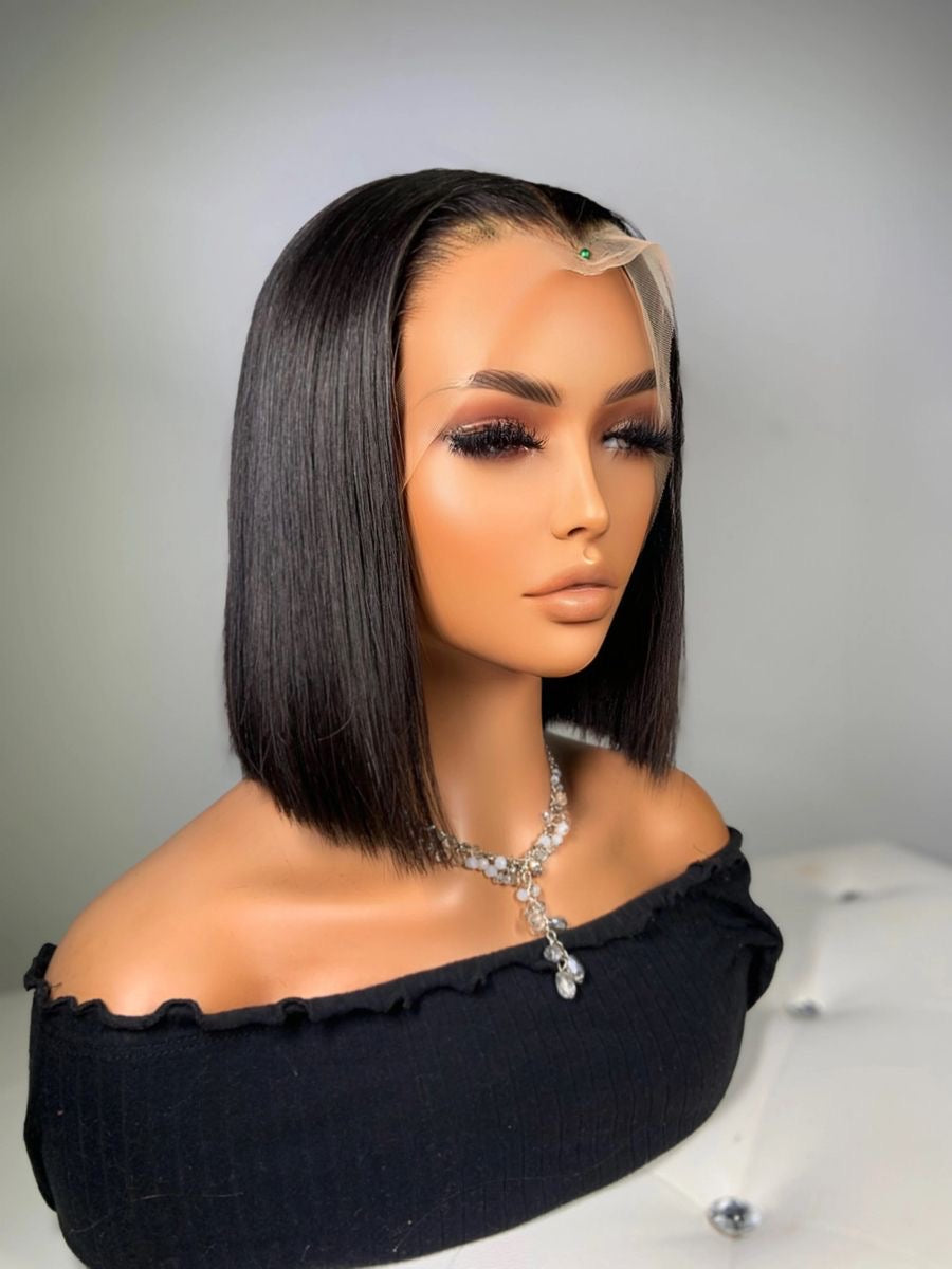 Straight bob transparent lace wig